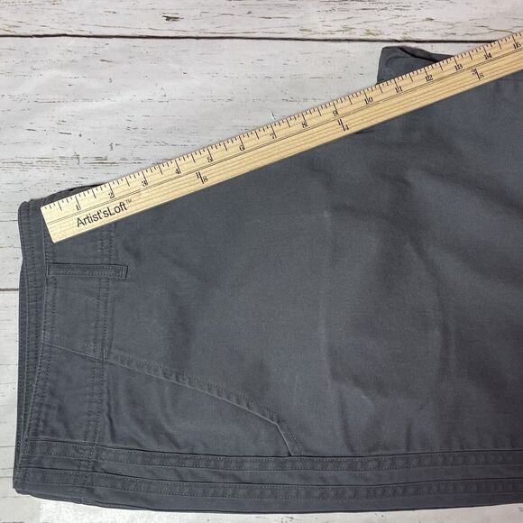 Adidas Chino Shorts Mens Size Medium Gray Three Stripes Utility Cargo Pocket - Picture 6 of 14